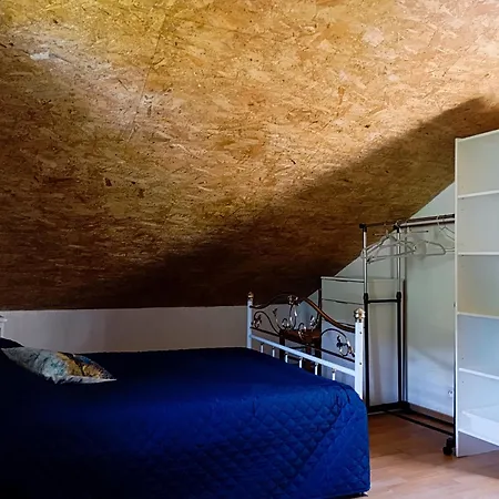 Les Coquelicots 펜션 *